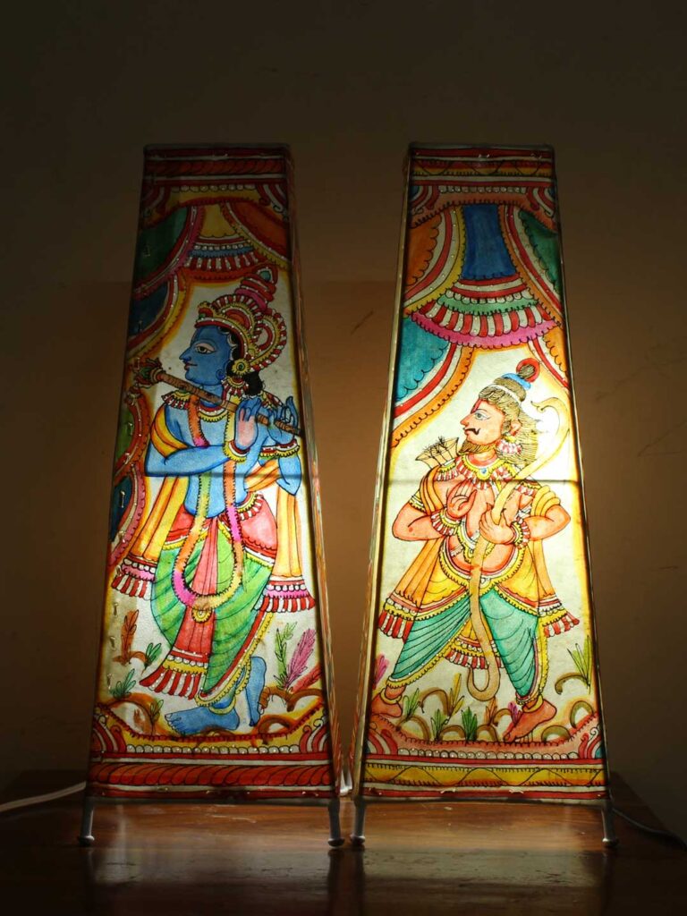Dashavtar-16-in-long-leather-table-Lamp